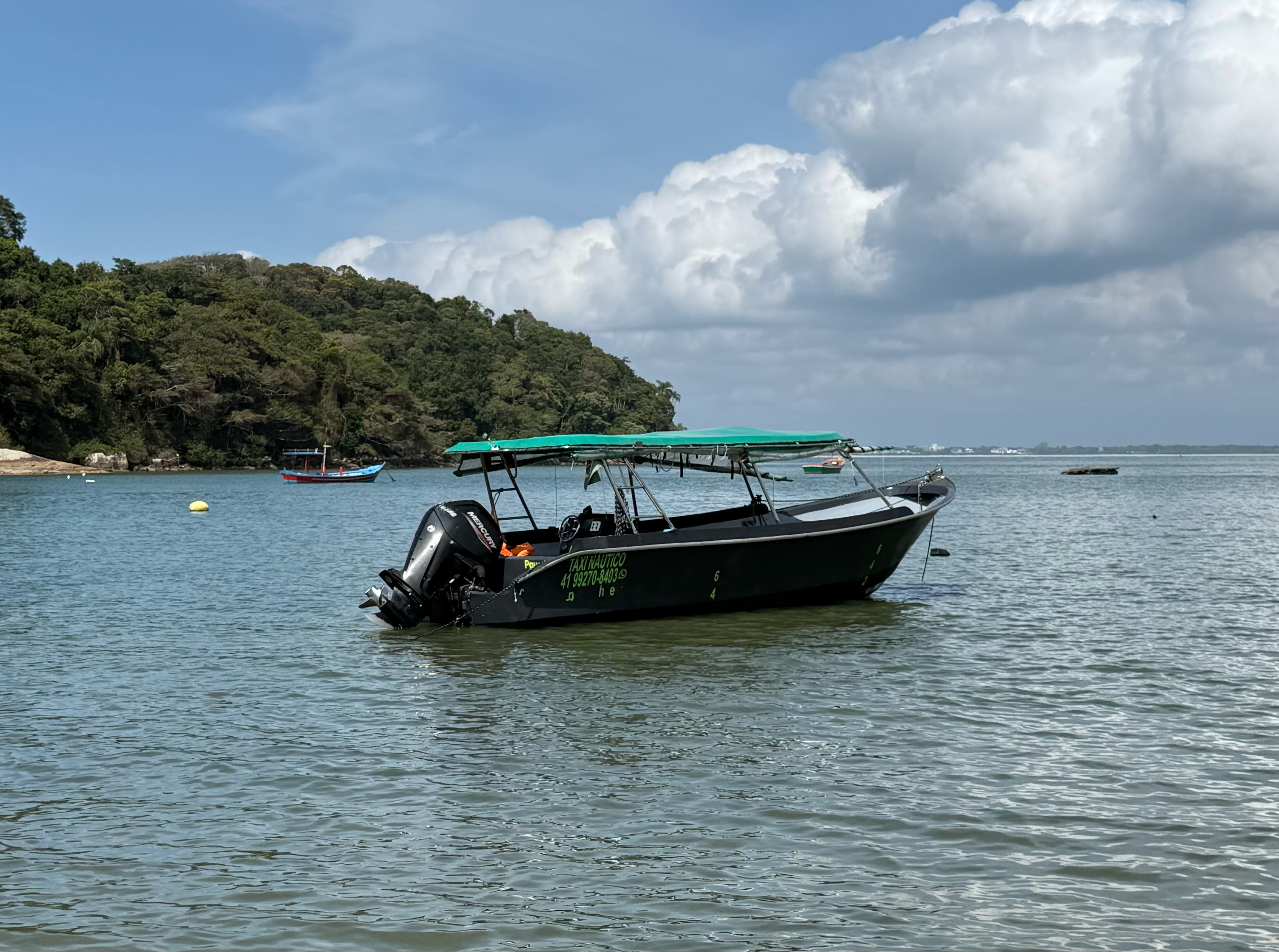 Passeio de Barco Paraná Hoe