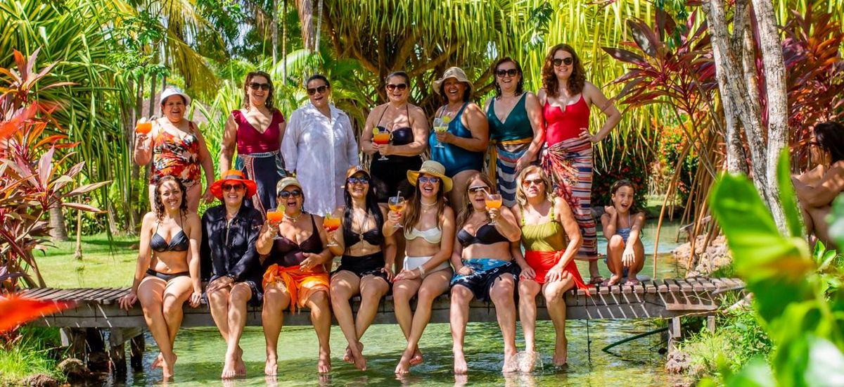 VIAGENS ENTRE MULHERES