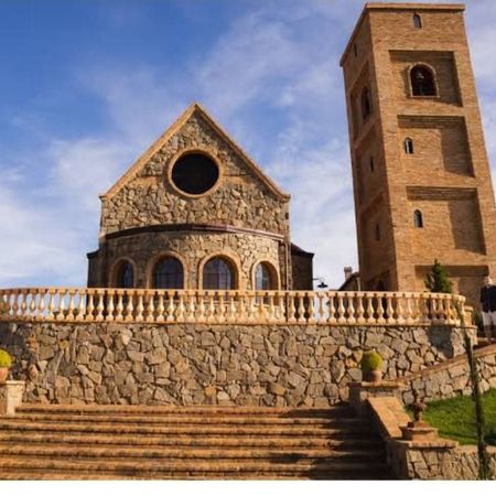 Excursão Itaipava + Vila Del Borgo – Areal/RJ