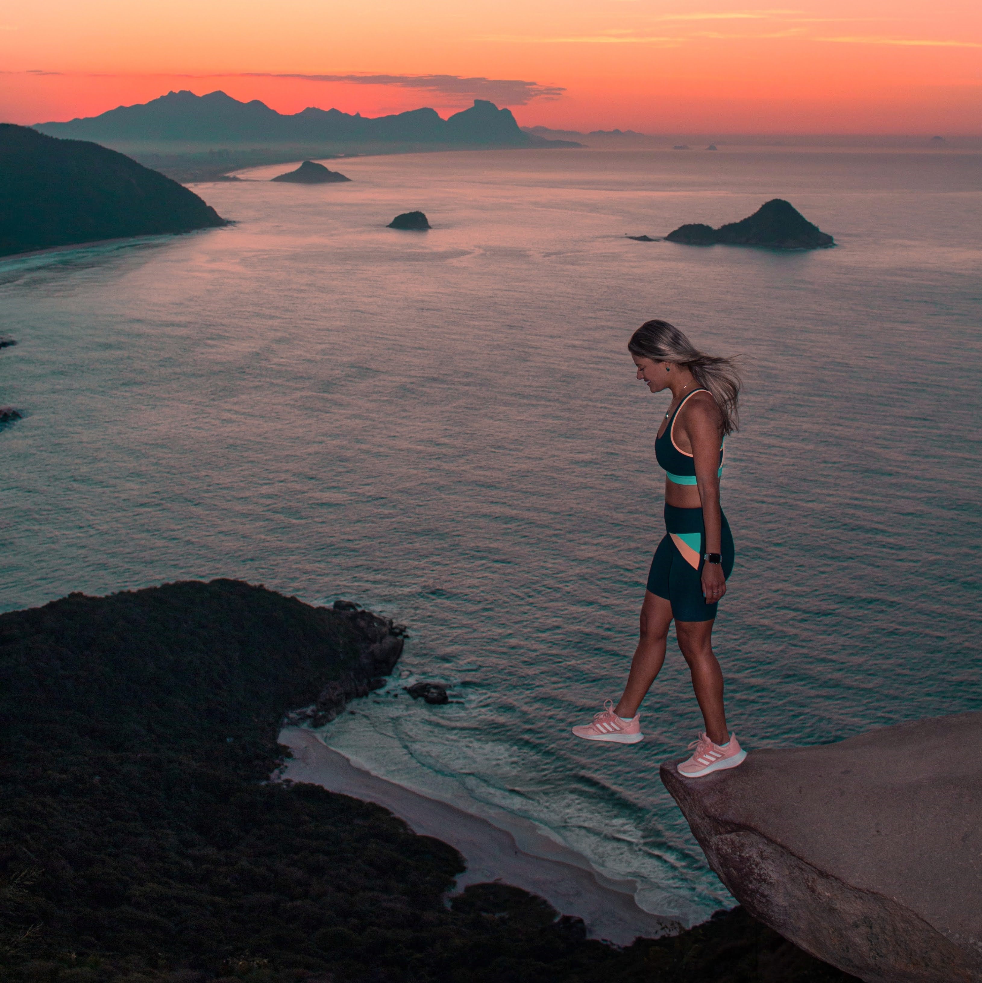 Amanhecer na Pedra do Telégrafo