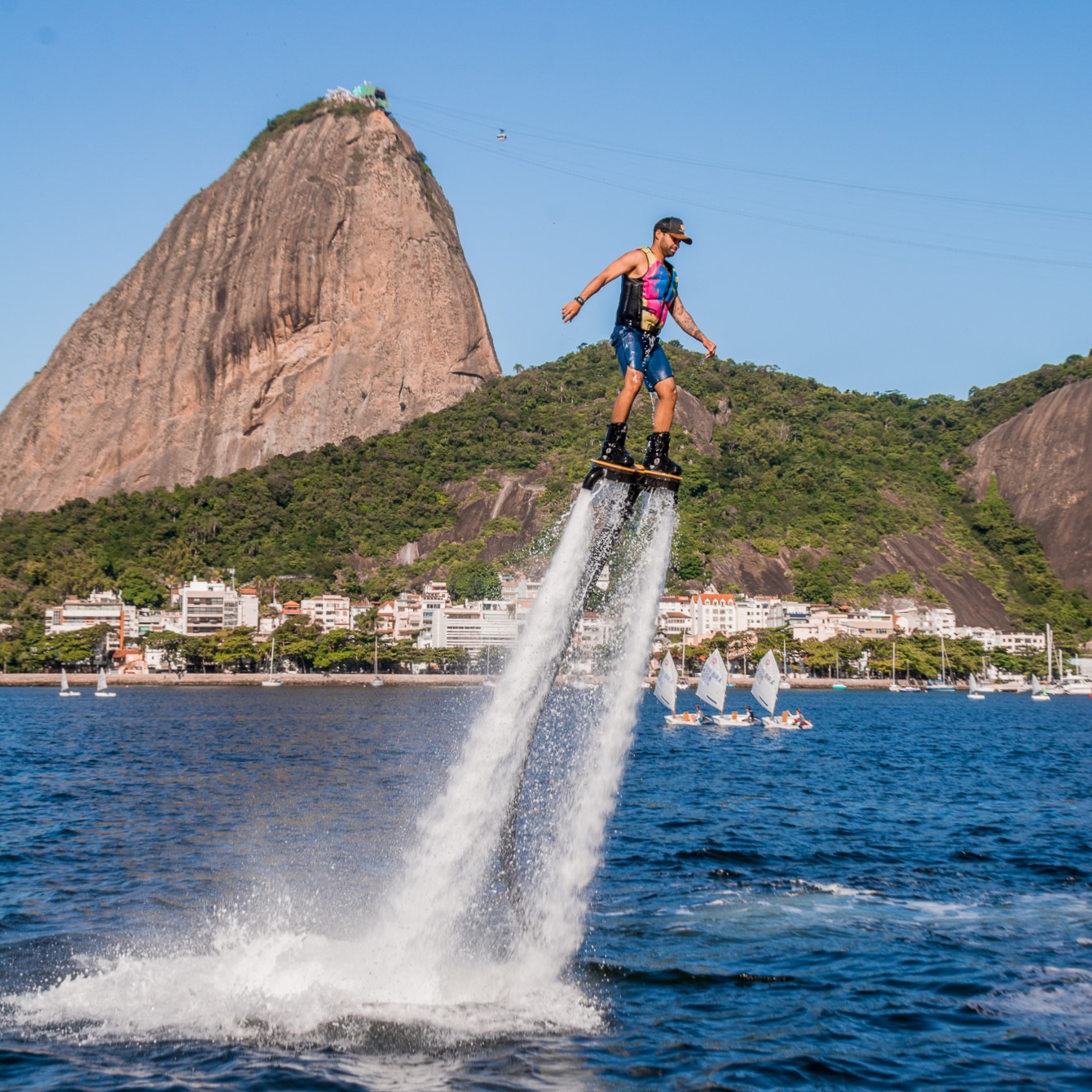 Flyboard na Praia da Urca