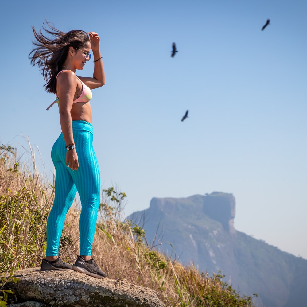 Trilha e Rapel receptivo no Morro Dois Irmãos